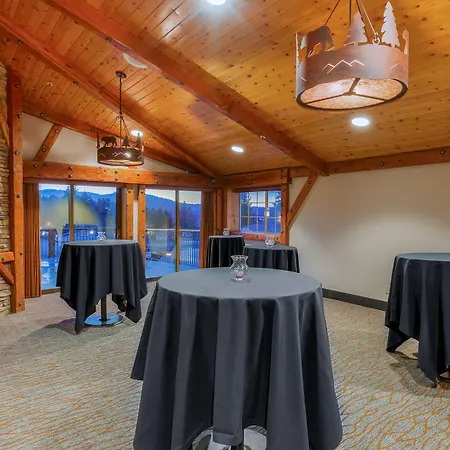 Holiday Inn Resort The Lodge At Big Bear Lake By Ihg-3